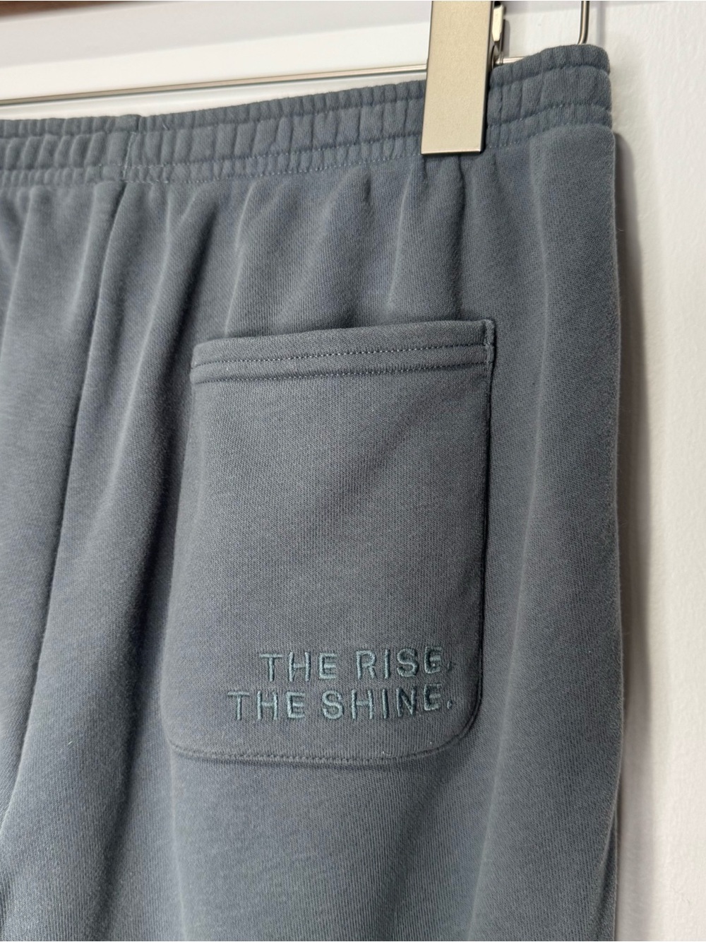 VUORI Women’s Sedona Sweatpant Joggers Smoke Blue Slate Blue Size XS VW4202 - Picture 10 of 14